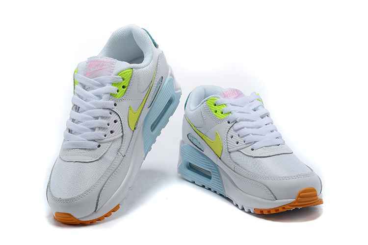 Nike Air Max 90 CZ0366-100 36-40 (2).jpg