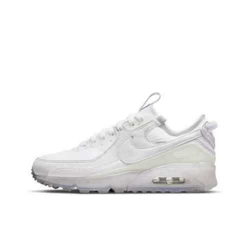 Nike Air Max 90 Terrascape 3645 con mezza misura