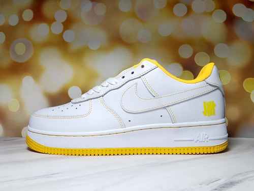 Nike Air Force 1 Low CV1724102 3645 con mezza taglia