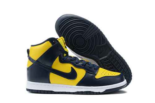 Nike Dunk High Michigan CZ8149700 4046