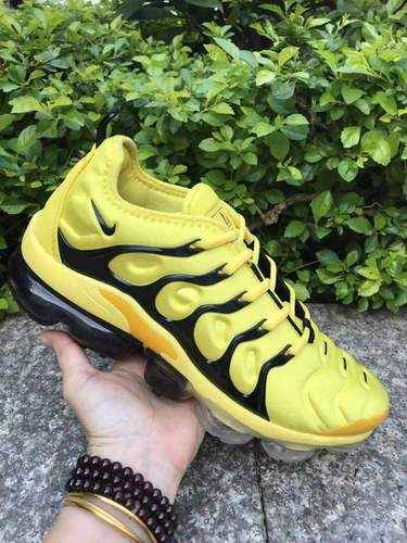 Scarpa da corsa con cuscino d'aria grande Nike Air Vapormax Plus TN 3645