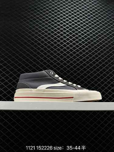 30000 Vision x Odd Cirkus" Astley Pro" Grey mid top suede trend casual Skate shoe V223NY82