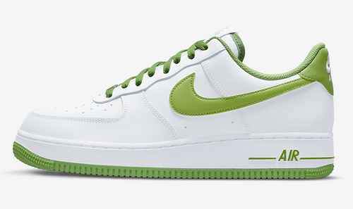 Nike Air Force 1 Low DH7561105 3645 con mezza taglia