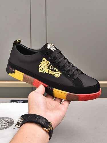 Scarpa Uomo Versace Codice 0704B30 Taglia 3844 personalizzata al 45