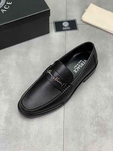 Codice scarpa da uomo Versace 0521C30 Taglia 3844 45 personalizzato, non reso o cambio