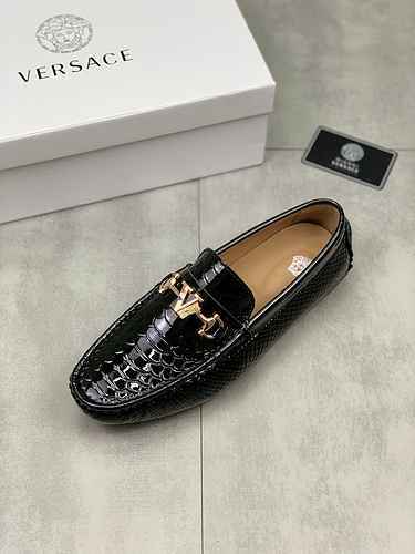 Codice scarpa da uomo Versace 0521B20 Taglia 3844 45 personalizzato, non reso o cambio