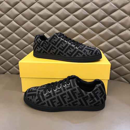 Scarpa Uomo Fendi Cod. 0307B20 Taglia 3844 Personalizzabile 45