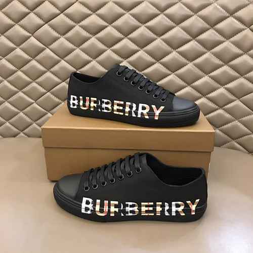 Scarpa Uomo Burberry Codice 0216B50 Taglia 3844 45 personalizzata senza reso o cambio