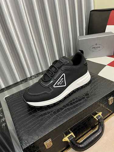 Scarpa Prada Uomo Codice 0608B50 Taglia 3844