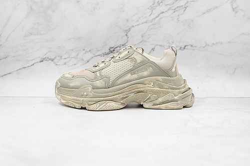 D30 Negozio di supporto versione i8 Balenciaga Generation 10 beige invecchiato Balenciaga Triple S V