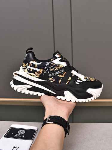 Scarpa Uomo Versace Codice 0704B90 Taglia 3844 personalizzata al 45