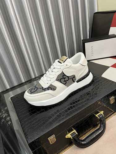 GUCCI Men's Shoe Code: 0528B60 Size: 38-44