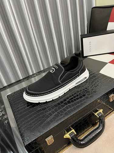 GUCCI Men's Shoe Code: 0528B40 Size: 38-44