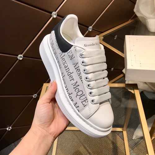 1092310 McQueen Couples Nuove scarpe casual versatili 3844