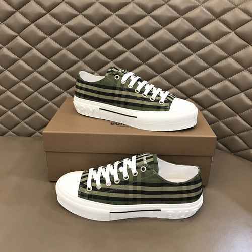 Scarpa Uomo Burberry Codice 0216B40 Taglia 3844 45 personalizzata senza reso o cambio