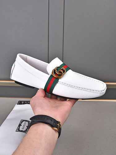 GUCCI Men's Shoe Code: 0704B20 Size: 38-44 (45, 46 47 Customized non return or exchange)