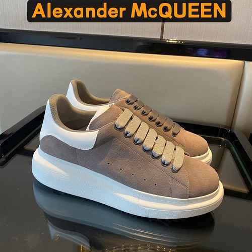 1647320Le ultime scarpe casual alla moda di McQueens 3444