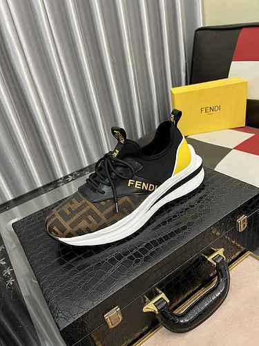 Scarpa Uomo Fendi Codice 0528B50 Taglia 3844