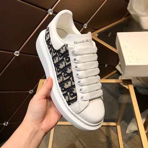 1092310 McQueen Couples Nuove scarpe casual versatili 3544