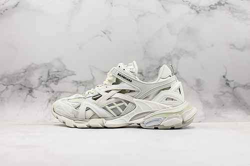 G00 | Support to store Balenciaga Track 4.0 of the fourth generation of Balenciaga in continuation o