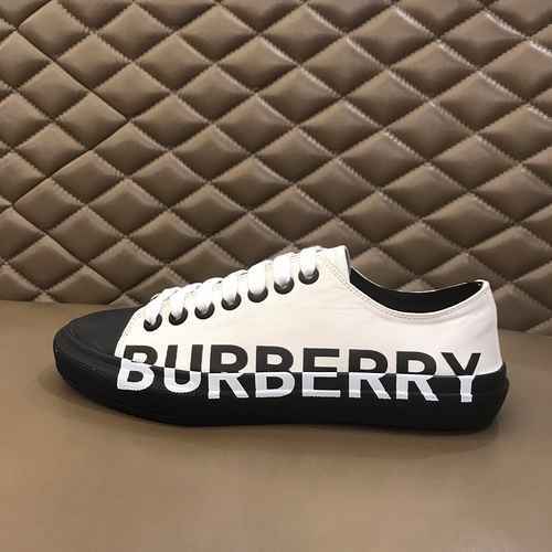 Scarpa Uomo Burberry Codice 0216B50 Taglia 3844 45 personalizzata senza reso o cambio