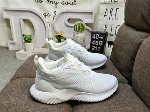 La scatola originale di pura qualità originale Adidas AlphaBounce della serie 211D Alpha è la versio