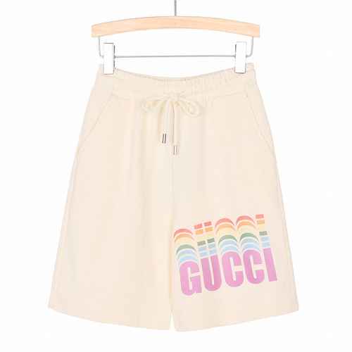 Pantaloncini con lettera con logo sfumato arcobaleno GUCCI