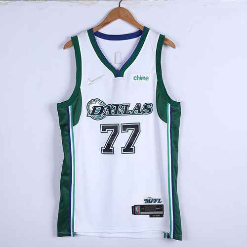 La City Edition per il 75° anniversario del Luka Dongcheqi Mavericks 77 White