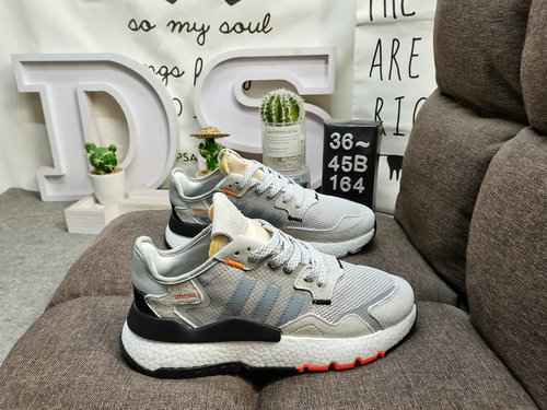 Livello aziendale 164D Adidas Nite Jogger 2019 Boost codice a barre colore terra Jackson Wang approv