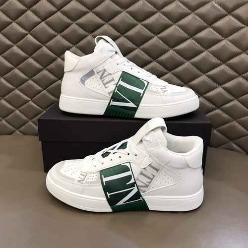 Scarpa da uomo Valentino Codice 0216B80 Taglia 3844 45 personalizzata senza reso o cambio