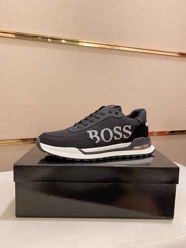 Boss 男鞋编码0604B40 Taglia3844