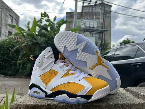 Jordan 6 Bianco Giallo Nuovo colore corrispondente 4047