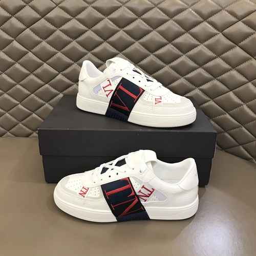 Scarpa Uomo Valentino Codice 0414B60 Taglia 3844 personalizzata al 45