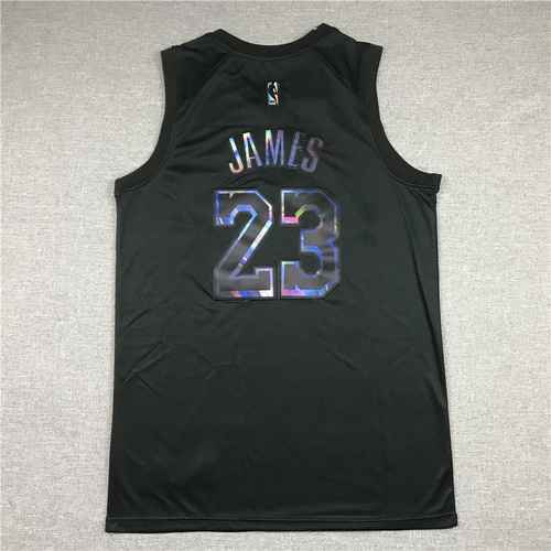 21 stagione New Lakers 23 James Rainbow Edition