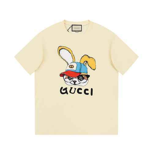 GucciManica corta con stampa di coniglio Cartoon Gucci