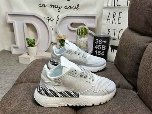 Livello aziendale 164D Adidas Nite Jogger 2019 Boost codice a barre colore terra Jackson Wang approv