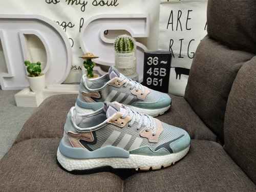 951D livello aziendale Adidas Nite Jogger 2019 Boost codice a barre colore terra Jackson Wang approv