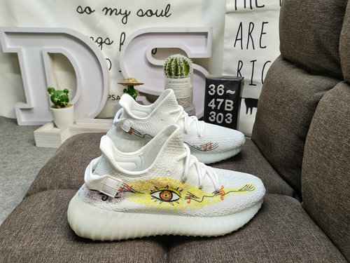 L'autentica serie esplosiva a livello aziendale 303D Adidas Yeezy 350 Boost V2 ha debuttato ed espos