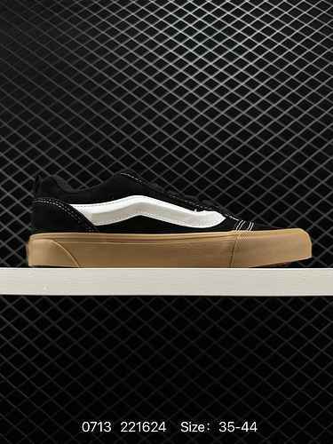 2 new models shipped! Here comes the super hot VANS bread shoe flat replacement~~Vans Classics Knu S