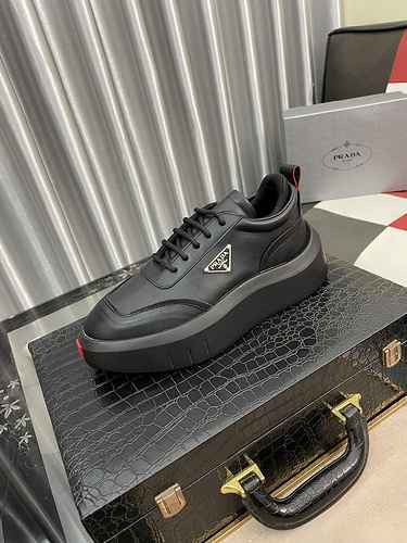 Scarpa Prada Uomo Codice 0712B60 Taglia 3844