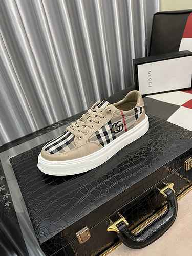 GUCCI Scarpa Uomo Cod. 0712B40 Taglia 3844