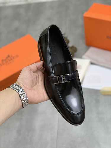 Scarpa da uomo Hermes Codice 0710B90 Taglia 3845 45 personalizzabile