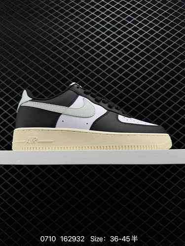 6 Nike Air Force Low Nero e Bianco Grigio Ultimo cartone originale Crea una versione Pure Air Force 