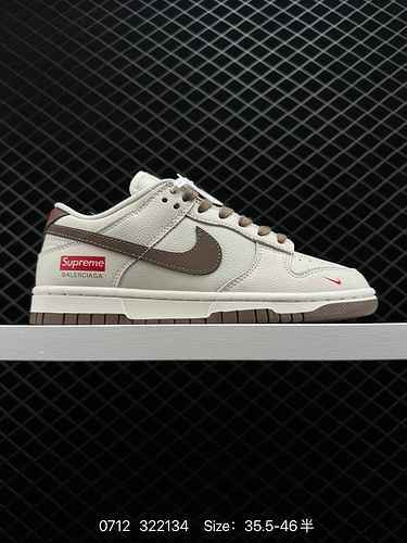 7 Nike Dunk Low Sneakers SB Series Classic Versatile Casual Sneakers Con la linguetta più spessa, il