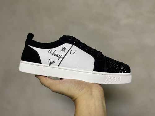 Christian Louboutin 22060302 SIZE: 38-47 WOMEN35-40