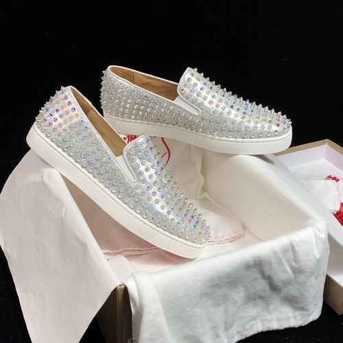 Christian Louboutin 22030101 size: 35-47