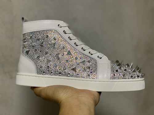 Christian Louboutin 22060303 SIZE: 35-47