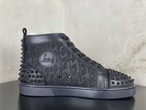 Christian Louboutin 22030102 size: 35-47