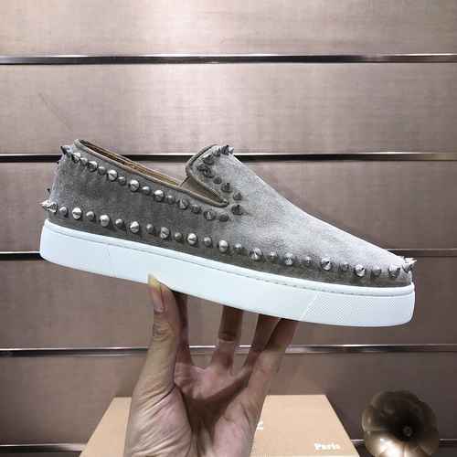 Christian Louboutin 22060316 SIZE: 38-44