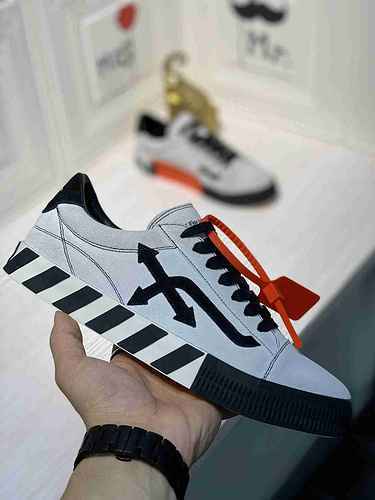 OFF WHITE 1159220OFF Nuova scarpa casual da uomo versatile 3844